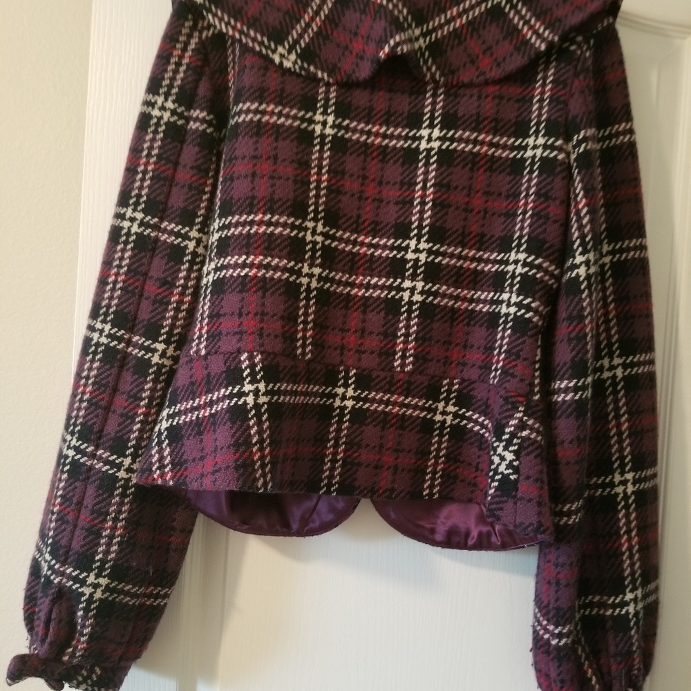 jacket - Picture 2 of 4